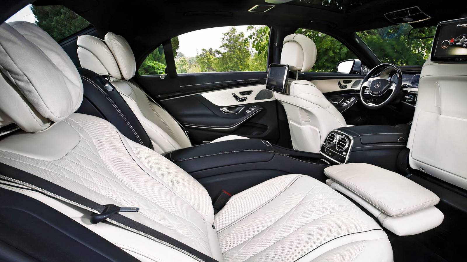 Mercedes-Benz S-Class W222 Used Luxury Value