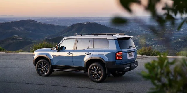 2027 Toyota Land Cruiser Price and New Features