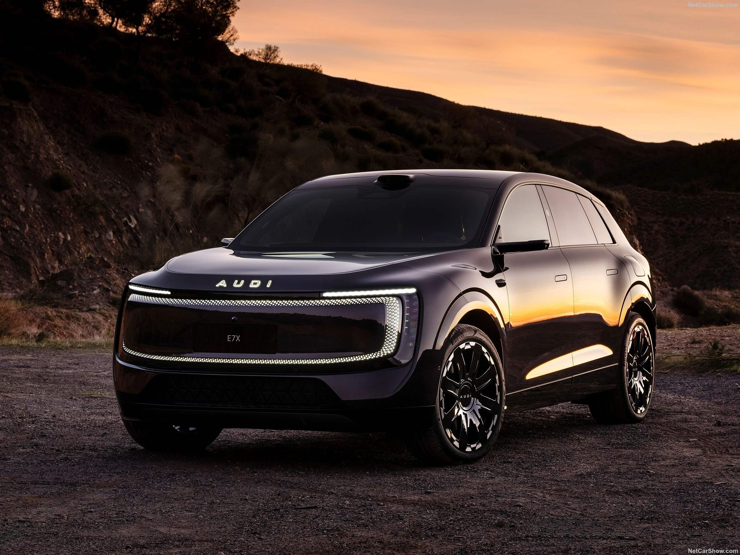 Audi E7X Debuts In China With 671 HP And 59-Inch Display