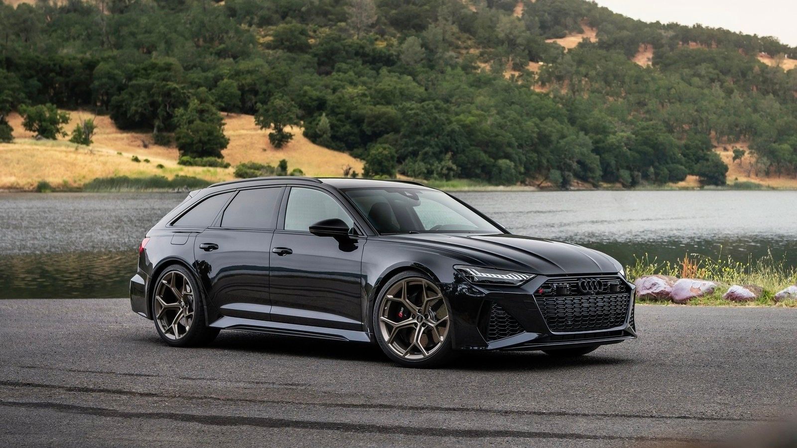 Audi RS6 Avant Performance Wagon Test