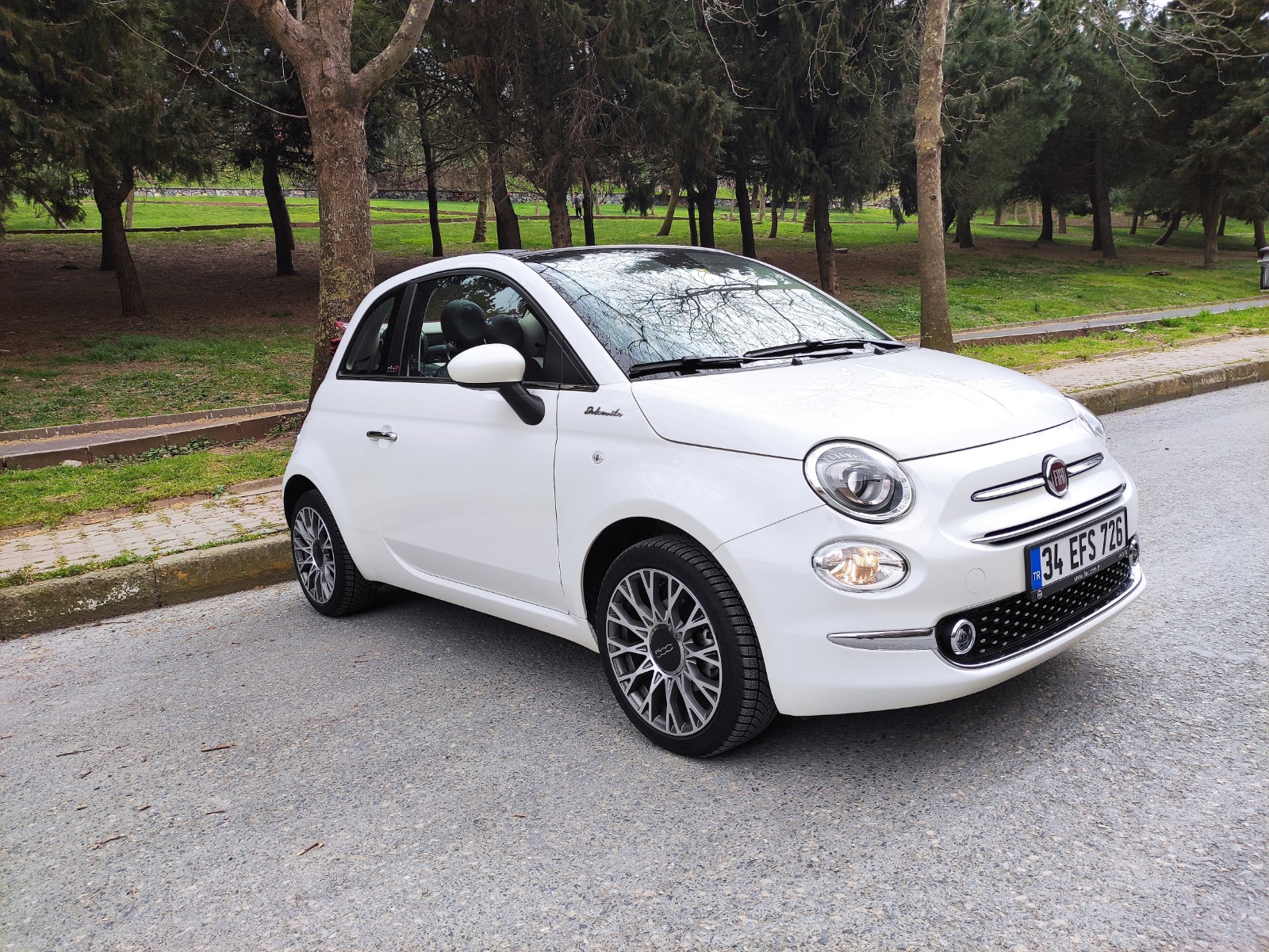 Fiat Grande Panda Hybrid review