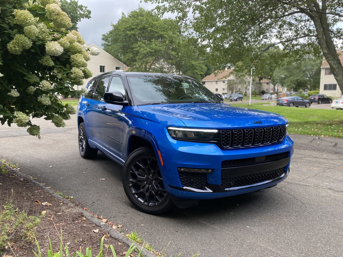 Jeep Grand Cherokee L Sale in New York Triggers Lawsuit Over Odometer and Contract Disputes