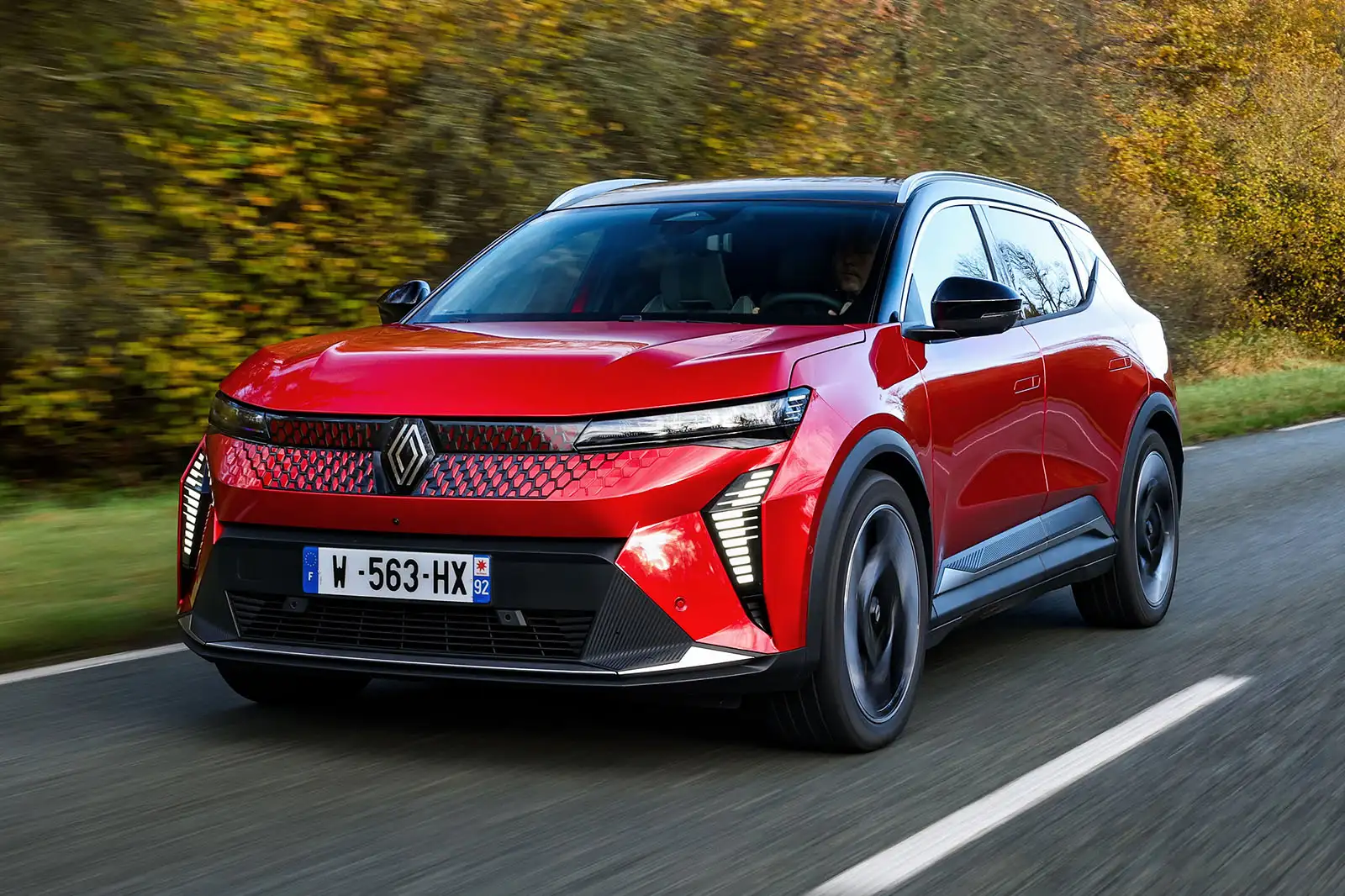 Renault Scenic E-Tech Receives Early Facelift