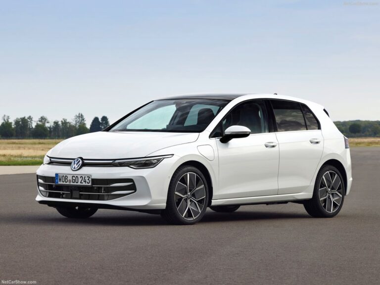 Volkswagen Golf 8