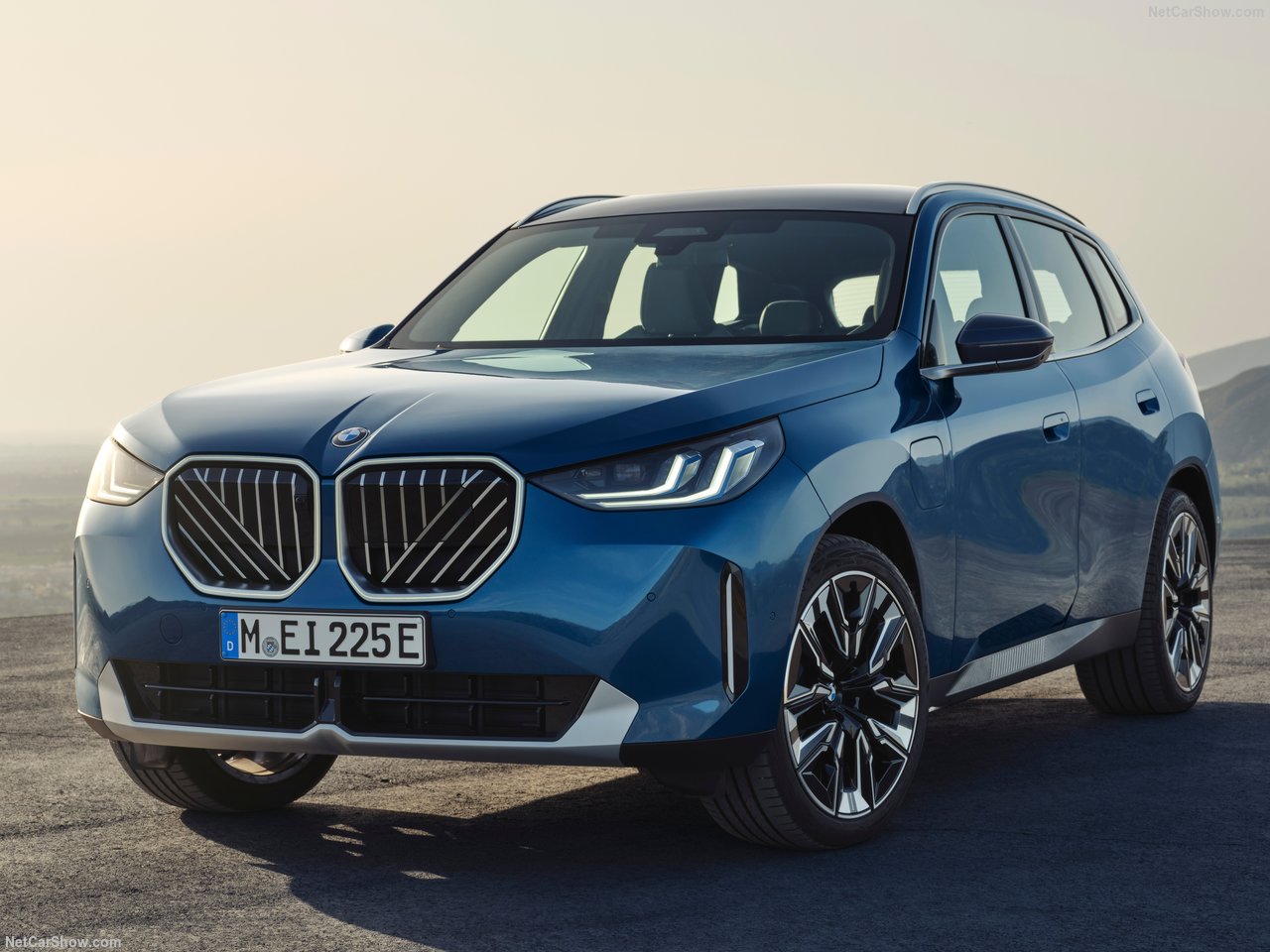 Next BMW 1-Series To Offer ICE And EV Versions