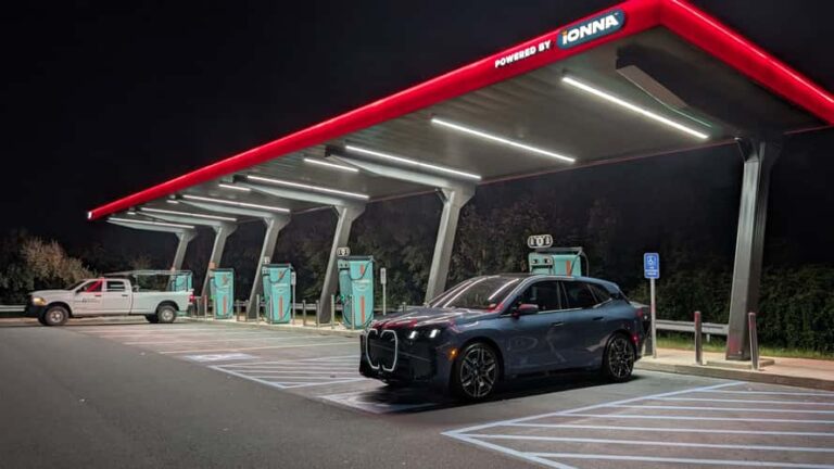 BMW And Mini EVs Get 20% Off At Ionna Chargers