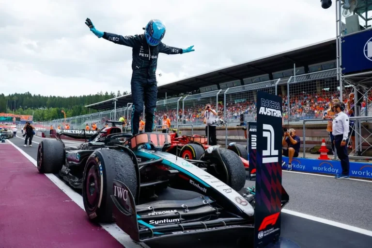 George Russell Explains How Viral T-Pose Started
