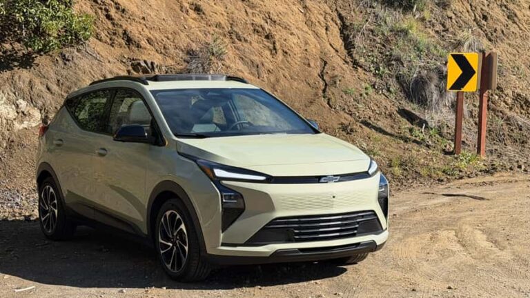 GM Builds Chevy Bolt EVs In Batches To Cut Costs