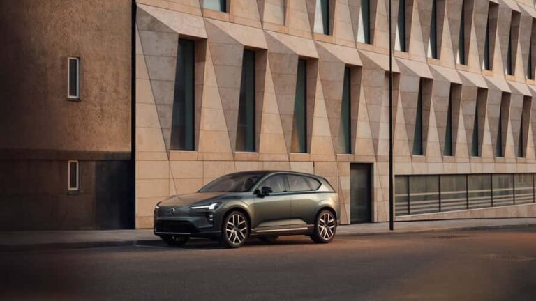2027 Volvo EX60 P10 AWD Receives 330-Mile EPA Range Rating