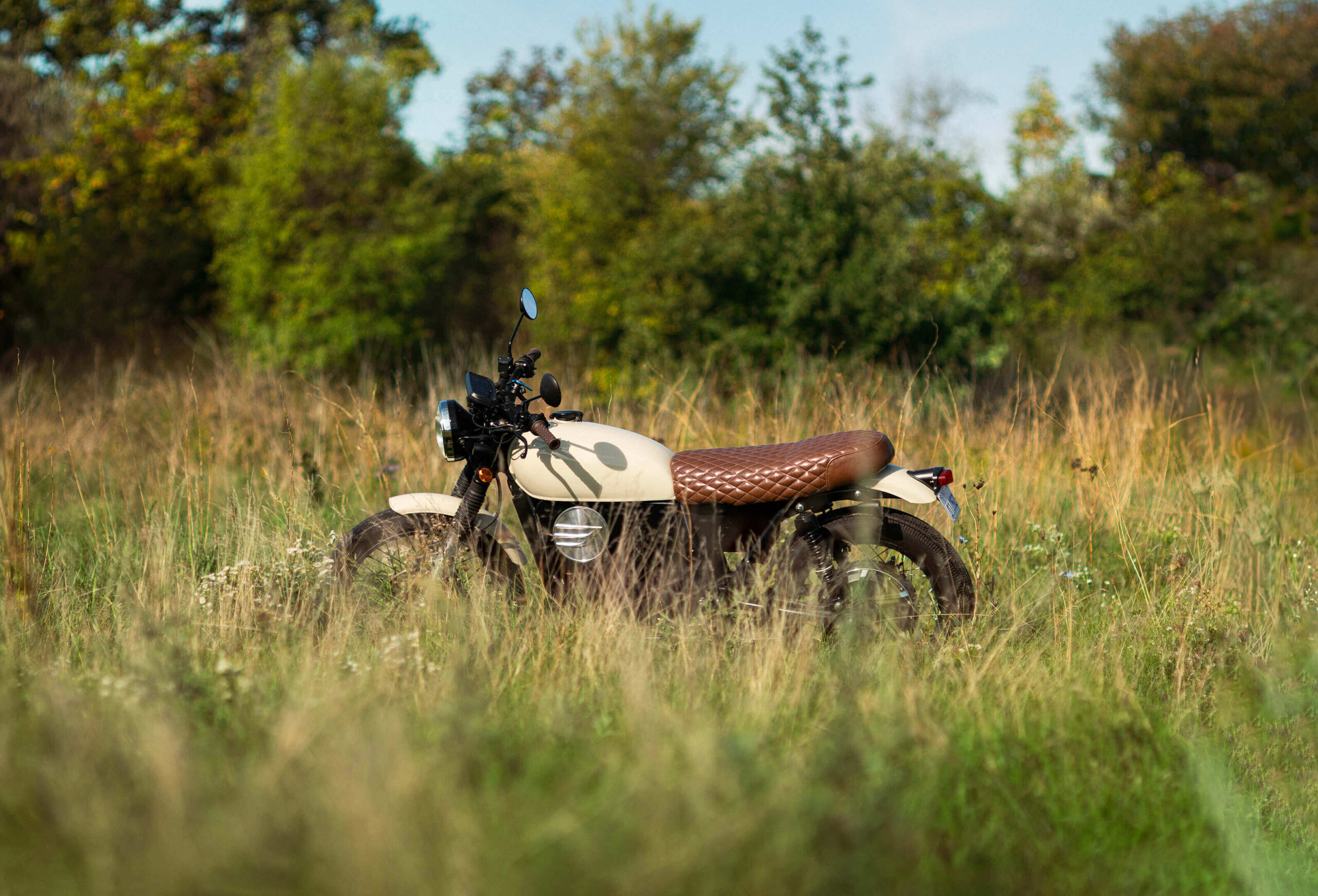 Beachman Turns a Blown 1974 Honda CB500 Into an EV